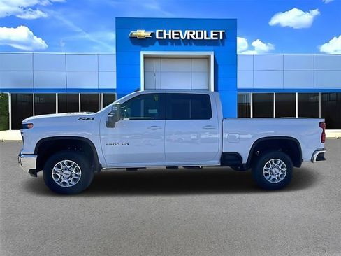 New 2026 Chevrolet Silverado 2500 LT w/ Safety Package image 6