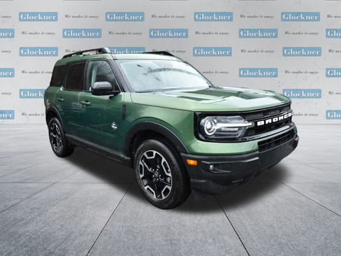 Used 2023 Ford Bronco Sport Outer Banks image 3