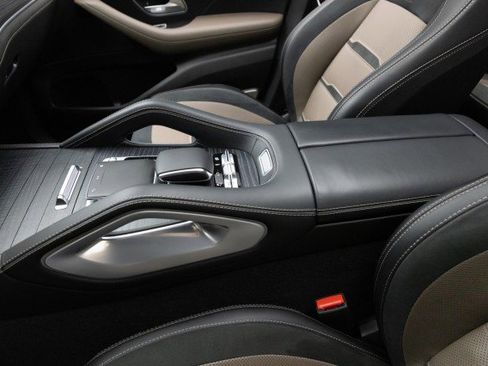 Used 2022 Mercedes-Benz GLS 63 AMG 4MATIC image 24