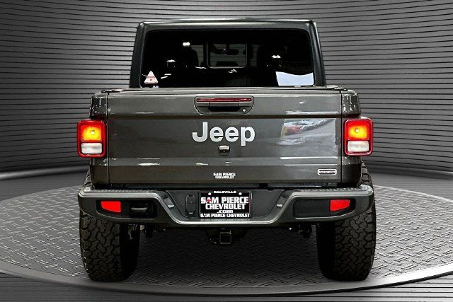 Used 2021 Jeep Gladiator Overland w/ Popular Equipment Package AWD/4WD image 5