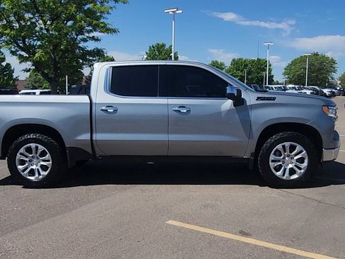 Used 2025 Chevrolet Silverado 1500 LTZ AWD/4WD image 5