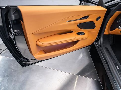 New 2026 Aston Martin V8 Vantage Coupe image 22