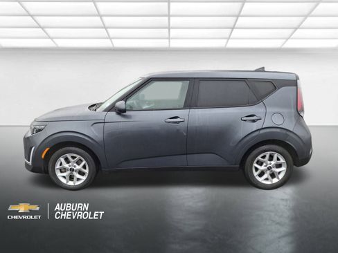 Used 2024 Kia Soul LX w/ Option Group 015 FWD image 6