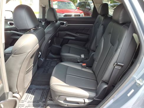 Used 2021 Kia Sorento SX AWD/4WD image 7