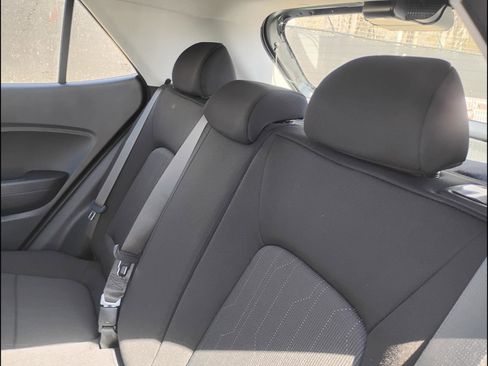 New 2026 Hyundai Venue SE FWD image 15