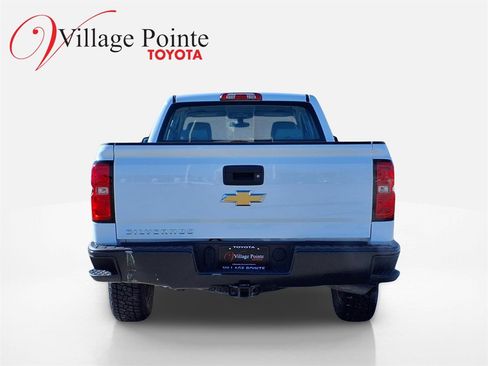 Used 2017 Chevrolet Silverado 1500 W/T w/ Trailering Package image 5