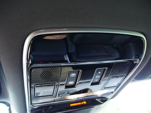 Used 2024 Land Rover Range Rover Sport SE AWD/4WD image 42