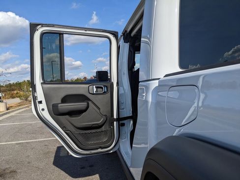 New 2026 Jeep Gladiator Mojave image 51