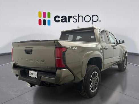 Used 2024 Toyota Tacoma TRD Sport image 5
