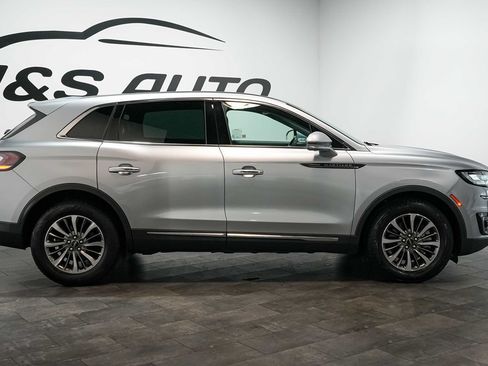 Used 2020 Lincoln Nautilus Reserve w/ Cargo Utility Package AWD/4WD image 7