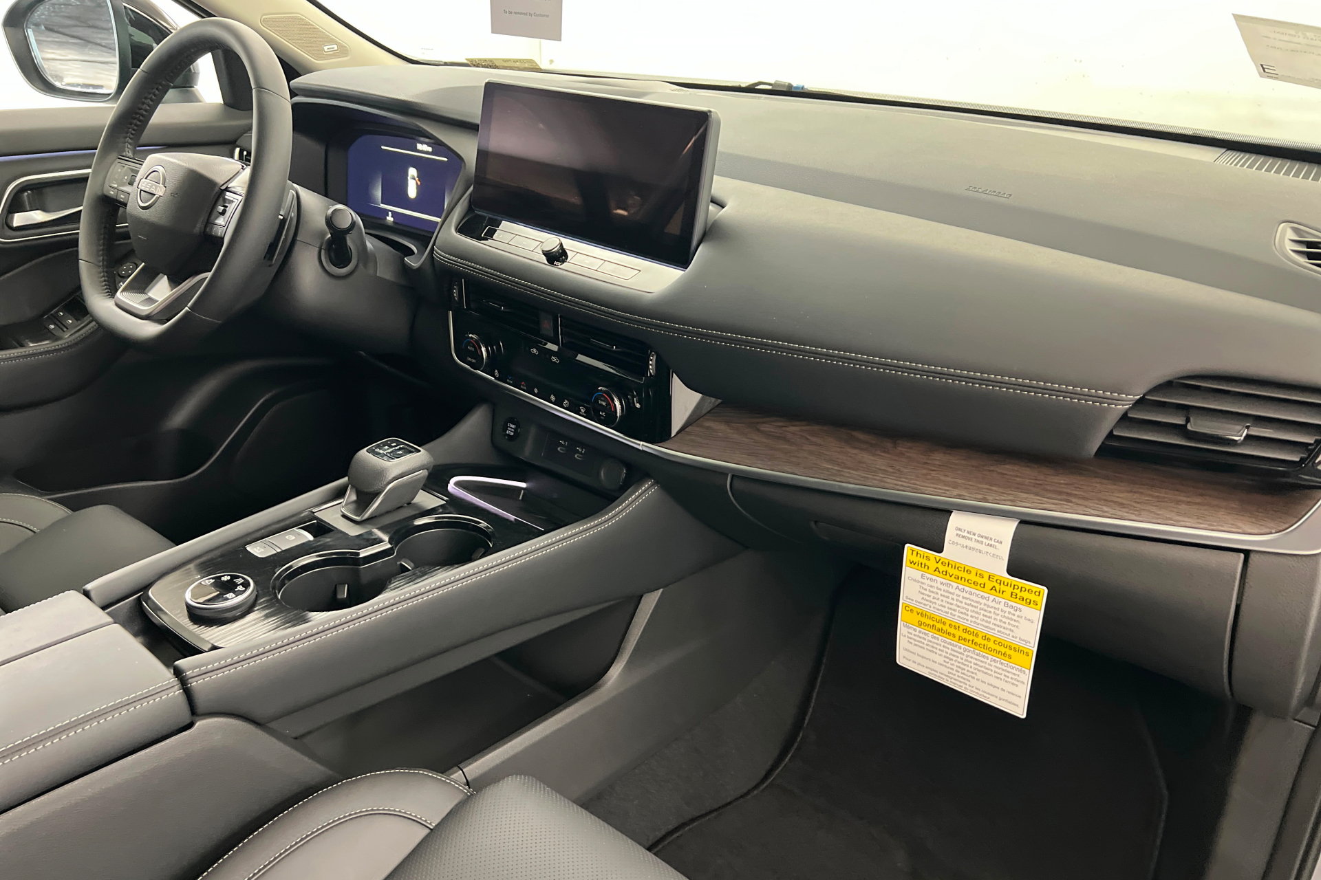 New 2026 Nissan Rogue Platinum w/ Platinum Premium Package AWD/4WD image 24