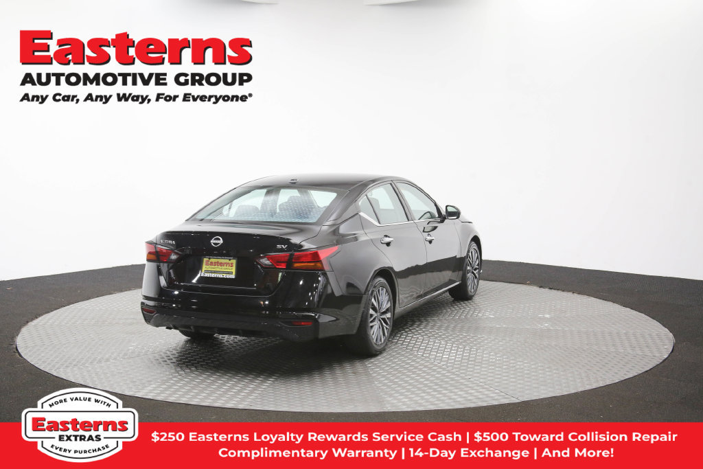 Used 2024 Nissan Altima 2.5 SV FWD image 36