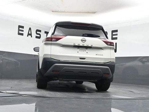 Used 2023 Nissan Rogue SV image 23