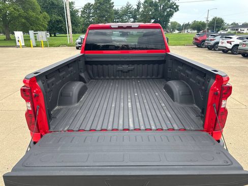 Used 2025 Chevrolet Silverado 2500 LT w/ All Star Edition AWD/4WD image 5