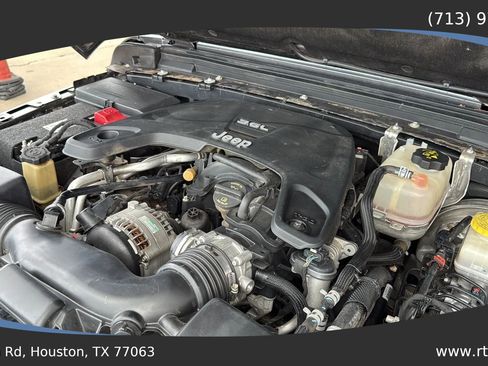 Used 2018 Jeep Wrangler Unlimited Sport S AWD/4WD image 48