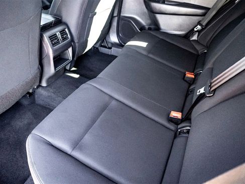 Used 2025 Nissan Rogue S image 27