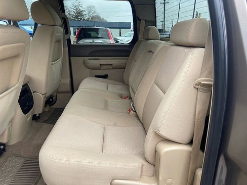 Used 2012 Chevrolet Silverado 1500 LT image 17