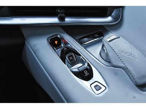 Used 2022 Chevrolet Corvette Stingray Preferred Cpe w/ Z51 Performance Package image 17