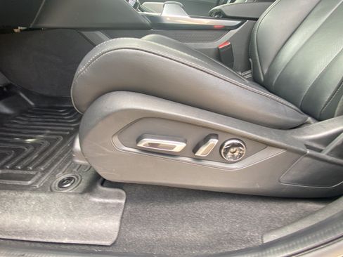 Used 2024 Acura MDX SH-AWD w/ Technology Package image 11