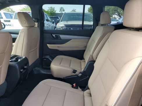 New 2026 Buick Enclave Preferred w/ Power Package FWD image 11