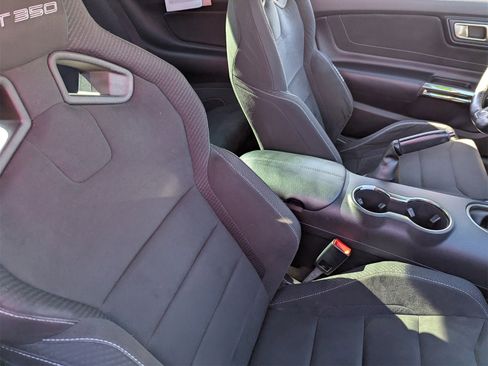 Used 2017 Ford Mustang Shelby GT350 w/ Electronics Package image 10