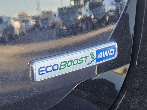 Used 2020 Ford Explorer XLT w/ Comfort Package image 17