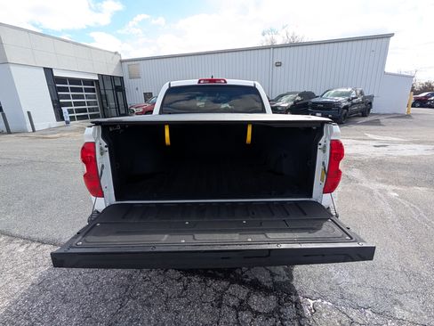 Used 2020 Toyota Tundra SR5 w/ SR5 Leather Package image 12