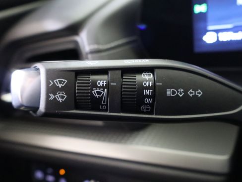 New 2026 Chevrolet Traverse LT w/ Midnight/Sport Edition image 31