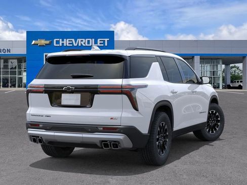 New 2026 Chevrolet Traverse Z71 w/ Enhanced Driving Package AWD/4WD image 4