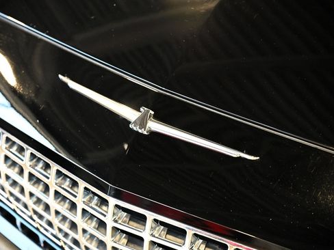 Used 2002 Ford Thunderbird RWD image 11