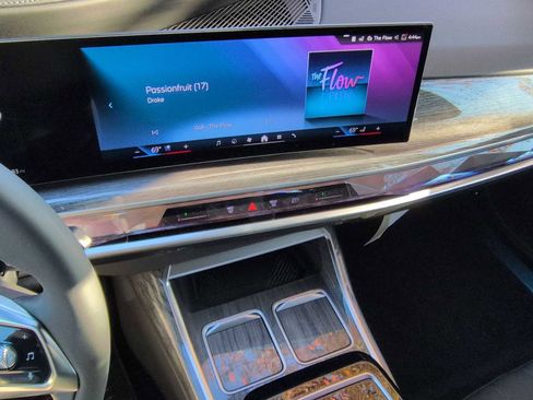 New 2025 BMW i7 eDrive50 image 30