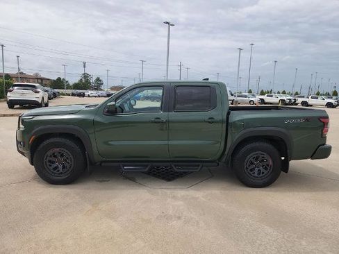 Certified 2025 Nissan Frontier Pro-X RWD image 8