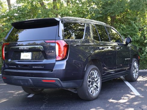 Certified 2024 GMC Yukon Denali Ultimate w/ LPO, Floor Liner Package AWD/4WD image 11