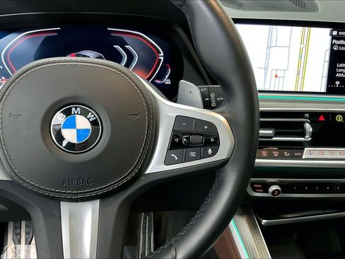 Used 2023 BMW X5 xDrive40i w/ M Sport Package AWD/4WD image 12