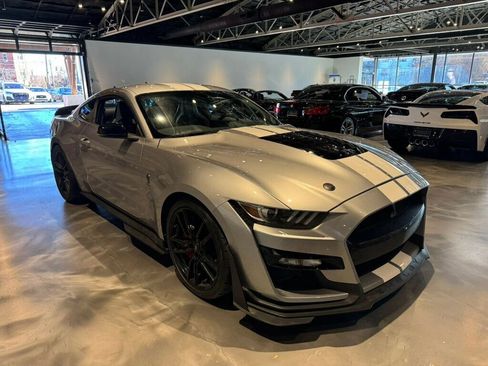 Used 2020 Ford Mustang Shelby GT500 w/ Technology Package image 7