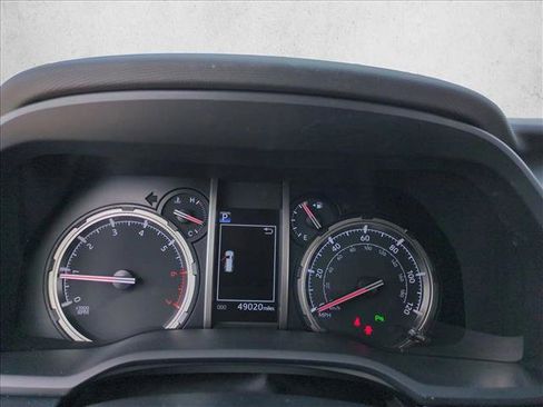 Used 2024 Toyota 4Runner Limited AWD/4WD image 11