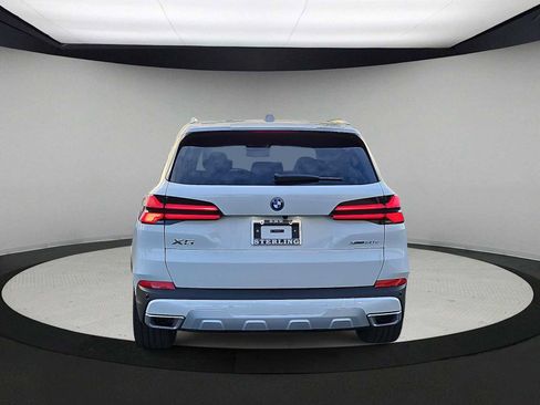 New 2026 BMW X5 xDrive50e image 7