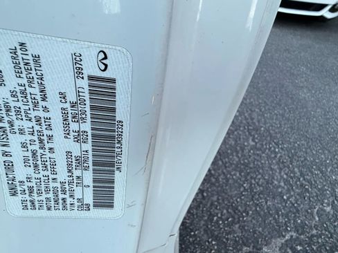 Used 2018 INFINITI Q60 3.0t Luxe w/ Sensory Package 3.0T Luxe image 12