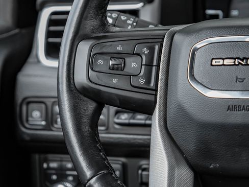 Used 2023 GMC Yukon XL Denali w/ Denali Reserve Package image 14