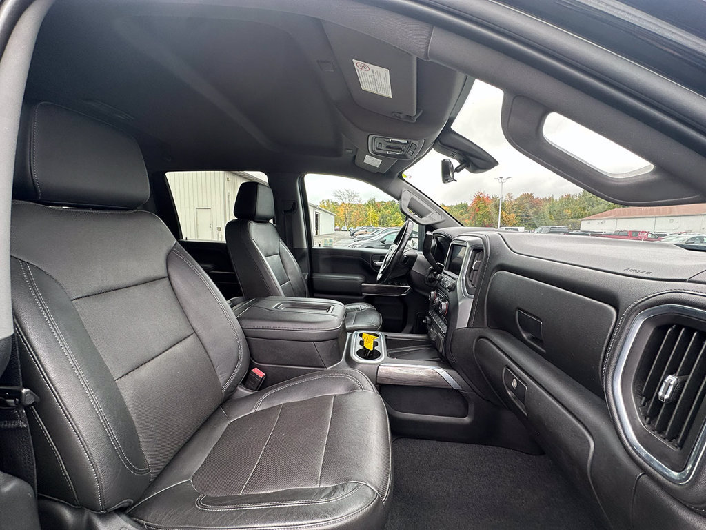 Used 2020 Chevrolet Silverado 2500 LTZ w/ LTZ Premium Package AWD/4WD image 20