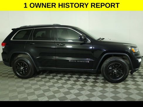 Used 2020 Jeep Grand Cherokee Laredo AWD/4WD image 2