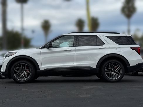 New 2026 Ford Explorer ST w/ Sun And Sound Package AWD/4WD image 7