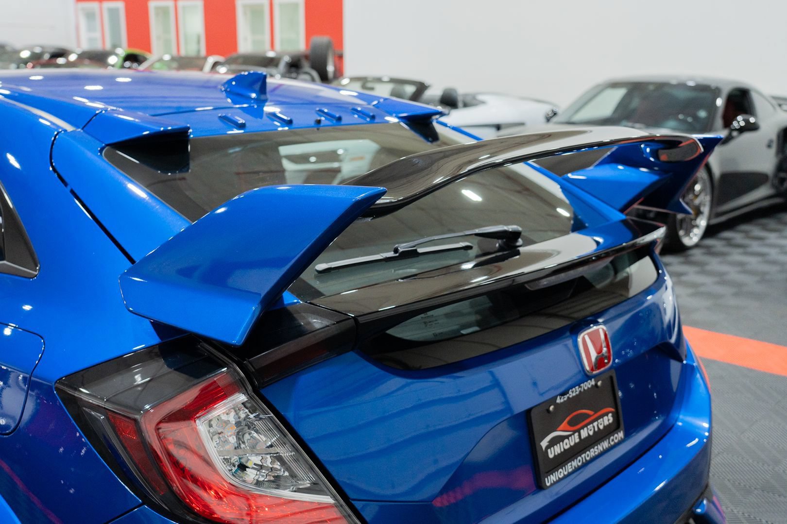 Used 2018 Honda Civic Type R image 9