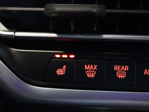 Used 2023 BMW X3 xDrive30i w/ Premium Package image 33