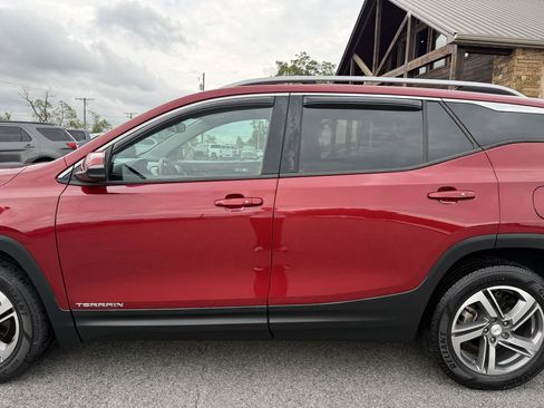 Used 2020 GMC Terrain SLT w/ Preferred Package FWD image 40