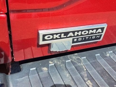 Used 2017 Ford F150 XLT w/ Equipment Group 302A Luxury image 8