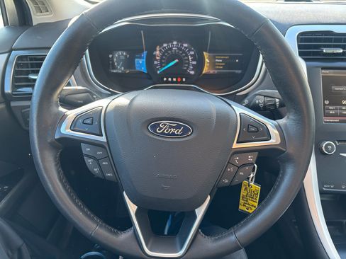 Used 2014 Ford Fusion SE image 14