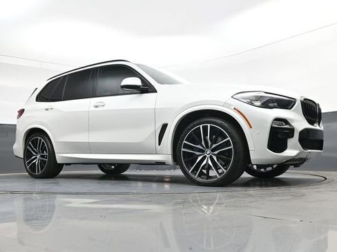 Used 2021 BMW X5 xDrive40i w/ M Sport Package AWD/4WD image 21