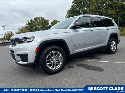 Used 2022 Jeep Grand Cherokee L Laredo w/ Luxury Tech Group I