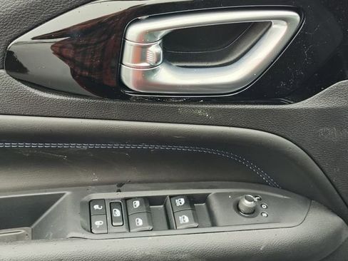 New 2026 Jeep Compass Latitude AWD/4WD image 9
